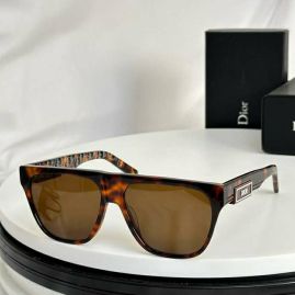 Picture of Dior Sunglasses _SKUfw57235993fw